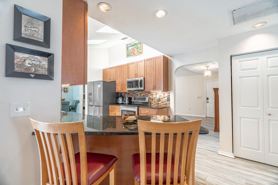 For Sale: $470,000 (3 beds, 2 baths, 1928 Square Feet)