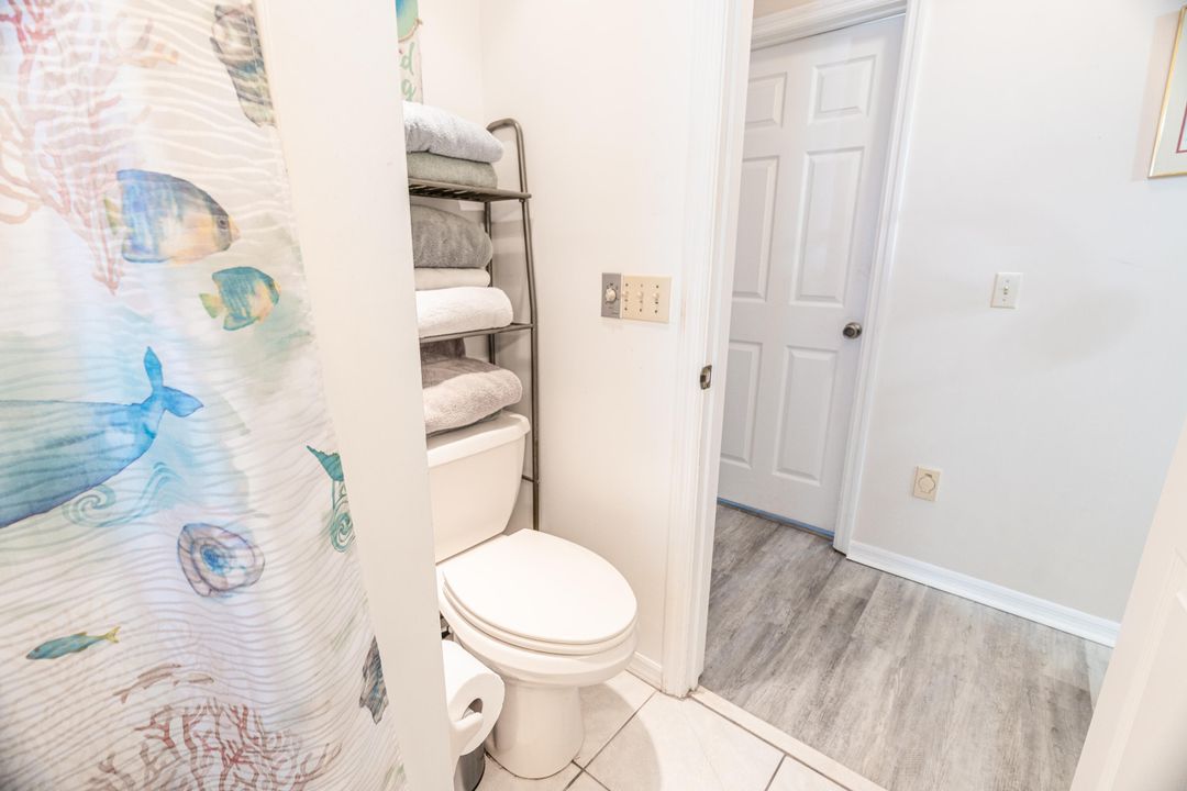 For Sale: $470,000 (3 beds, 2 baths, 1928 Square Feet)