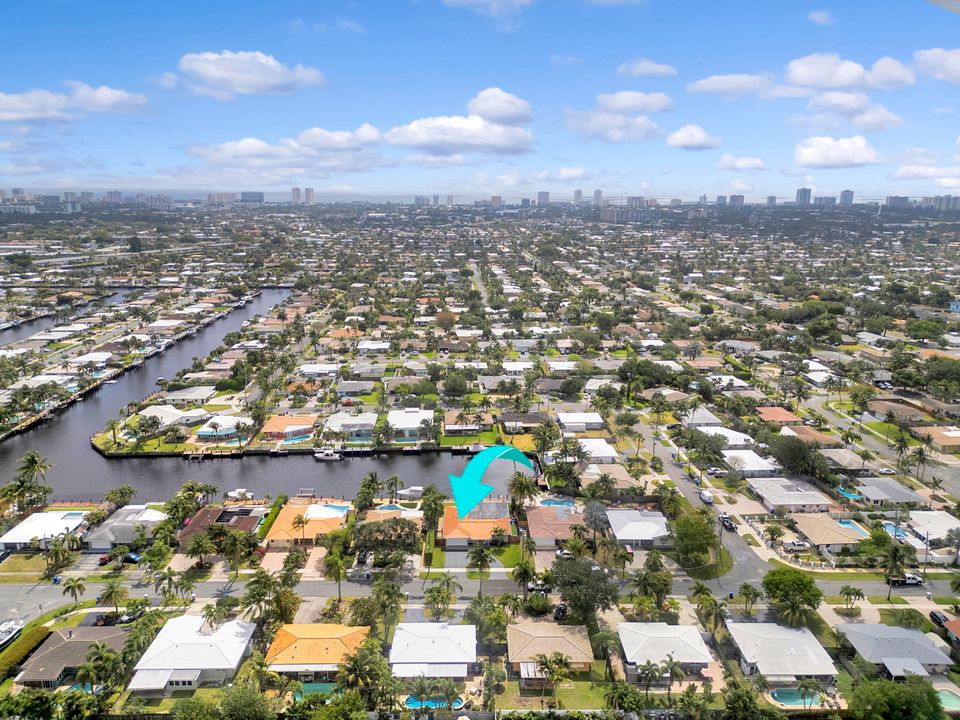 For Sale: $1,250,000 (2 beds, 2 baths, 1822 Square Feet)