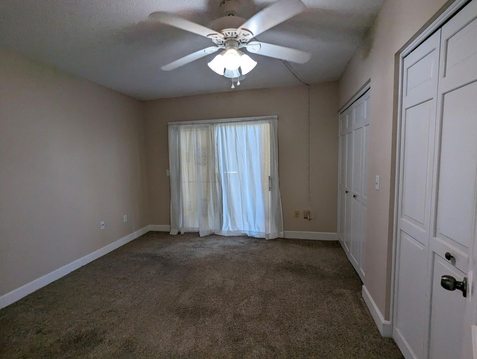 For Sale: $449,000 (2 beds, 2 baths, 1339 Square Feet)