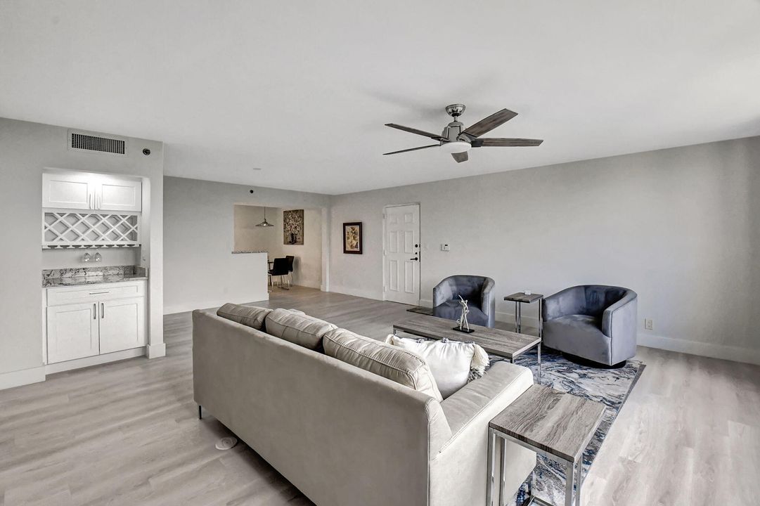 For Sale: $549,000 (2 beds, 2 baths, 1796 Square Feet)