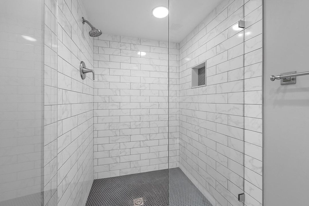 待售: $515,000 (2 贝兹, 2 浴室, 1366 平方英尺)