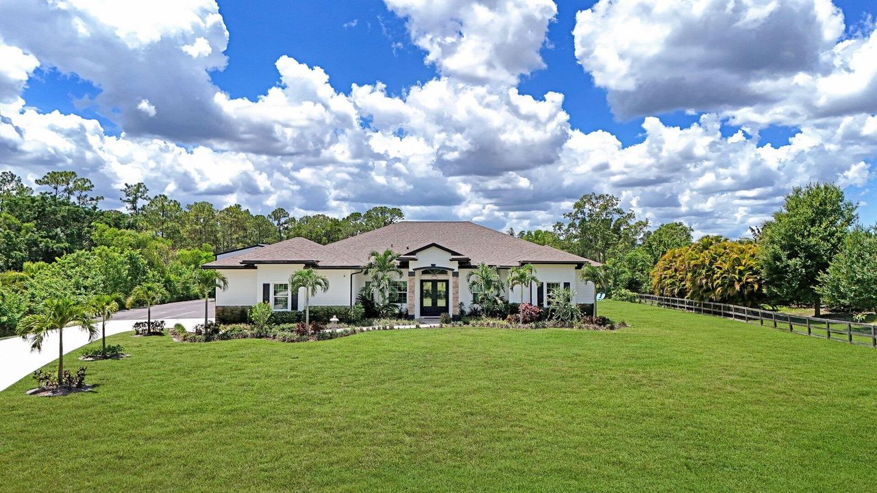 For Sale: $1,550,000 (4 beds, 3 baths, 2962 Square Feet)