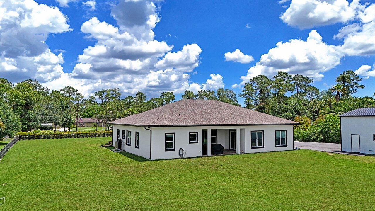 For Sale: $1,550,000 (4 beds, 3 baths, 2962 Square Feet)