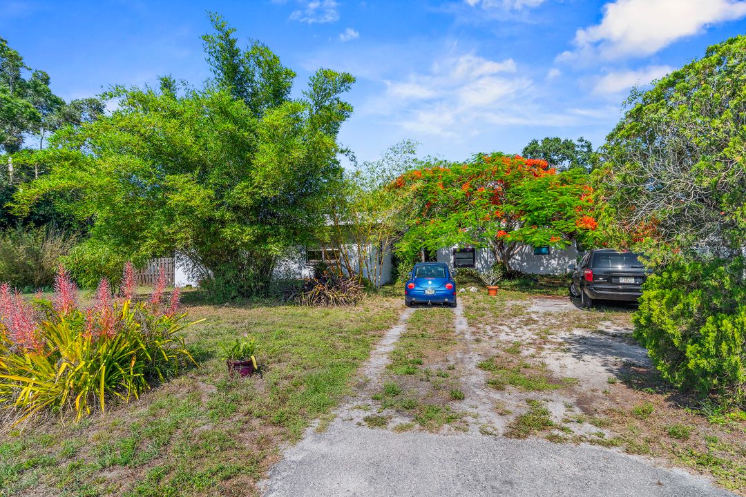 For Sale: $325,000 (4 beds, 2 baths, 2120 Square Feet)