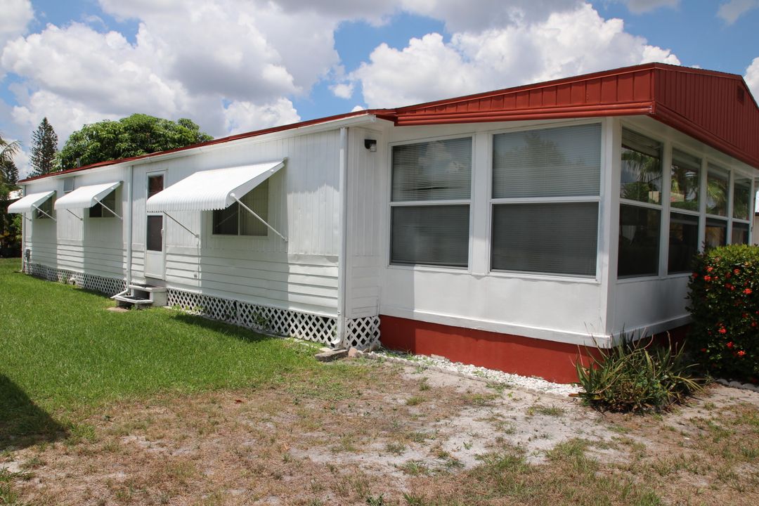 For Sale: $55,000 (2 beds, 2 baths, 1200 Square Feet)