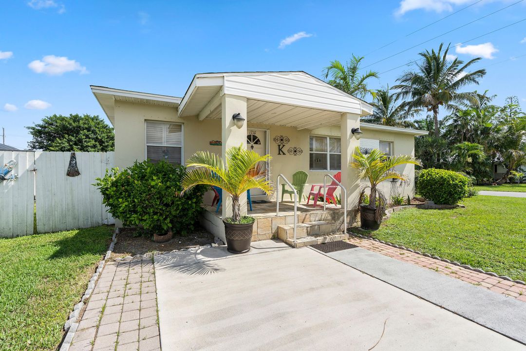 For Sale: $598,750 (3 beds, 2 baths, 1134 Square Feet)