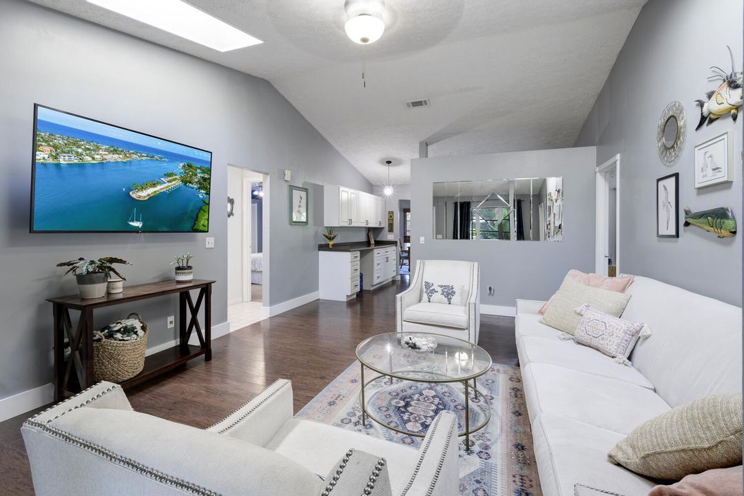 Active With Contract: $399,000 (3 beds, 2 baths, 1442 Square Feet)