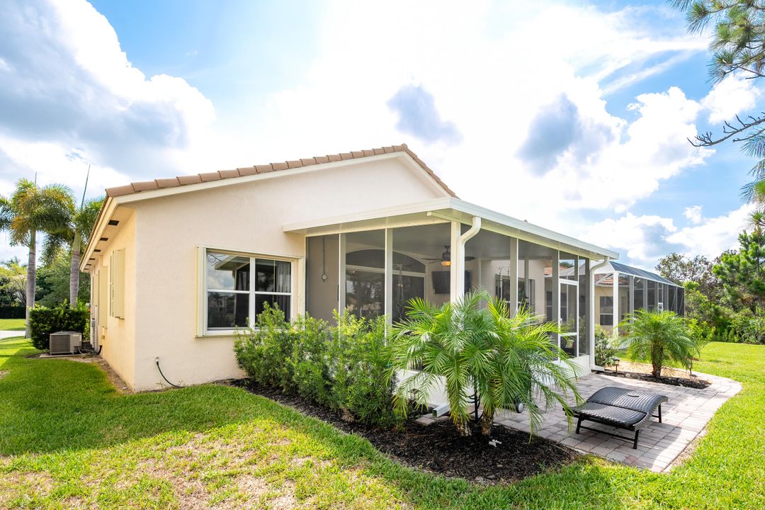 For Sale: $399,000 (3 beds, 2 baths, 1377 Square Feet)