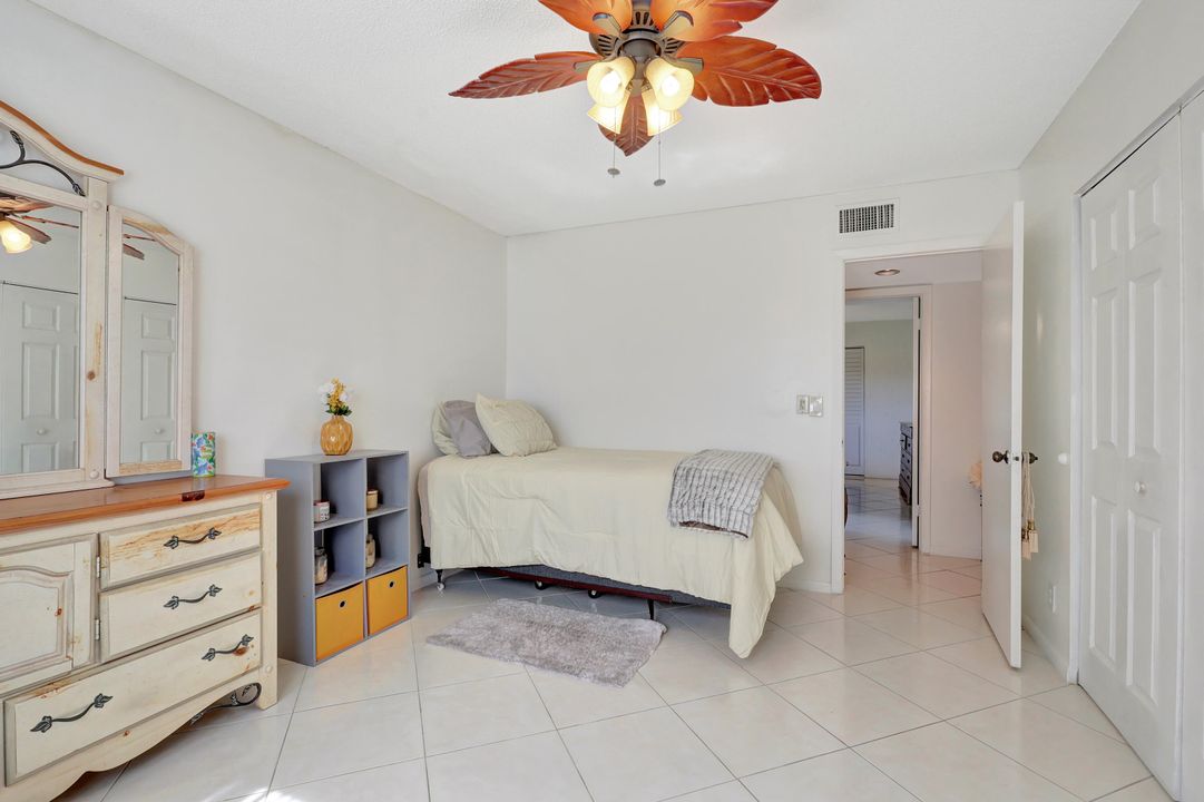 For Sale: $250,000 (3 beds, 2 baths, 1439 Square Feet)