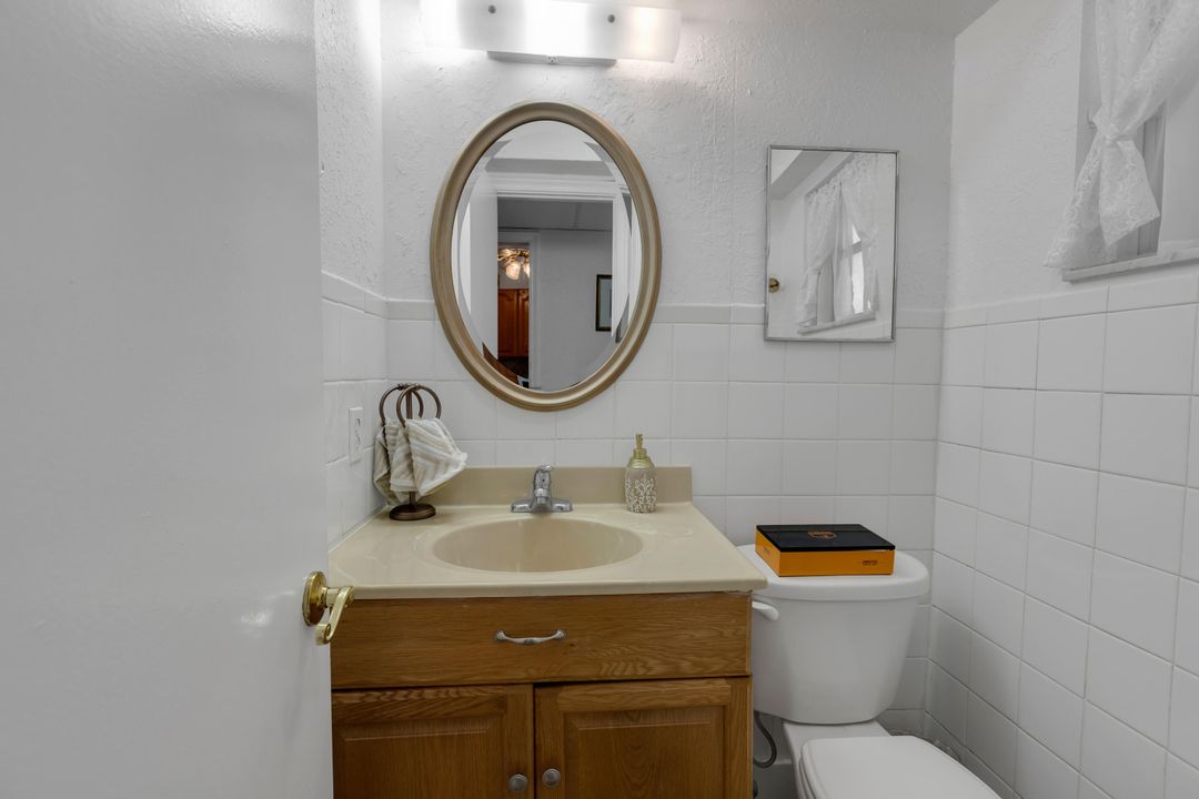 For Sale: $173,000 (1 beds, 1 baths, 772 Square Feet)