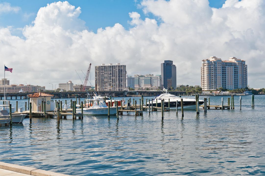 For Sale: $6,500,000 (3 beds, 3 baths, 1944 Square Feet)