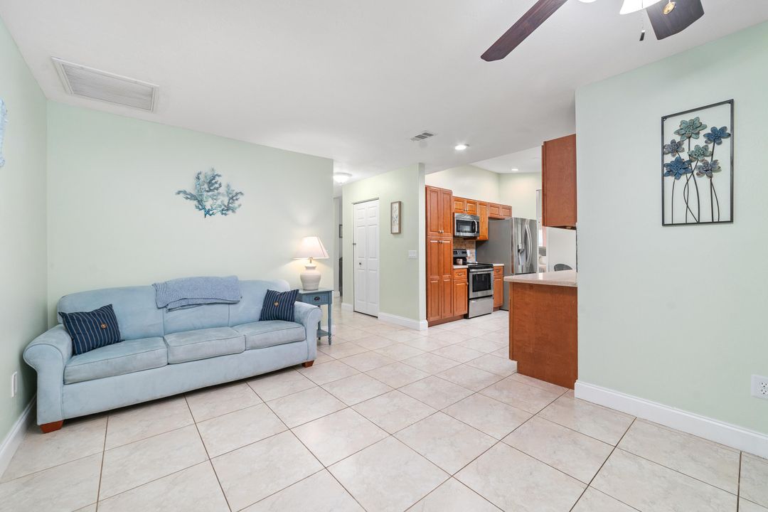 For Sale: $415,000 (3 beds, 2 baths, 1452 Square Feet)