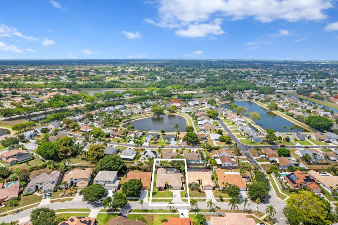 Active With Contract: $749,000 (4 beds, 2 baths, 2395 Square Feet)