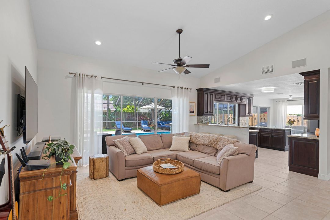 Active With Contract: $749,000 (4 beds, 2 baths, 2395 Square Feet)