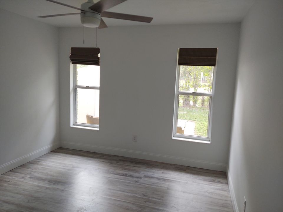 For Rent: $2,700 (3 beds, 2 baths, 1499 Square Feet)