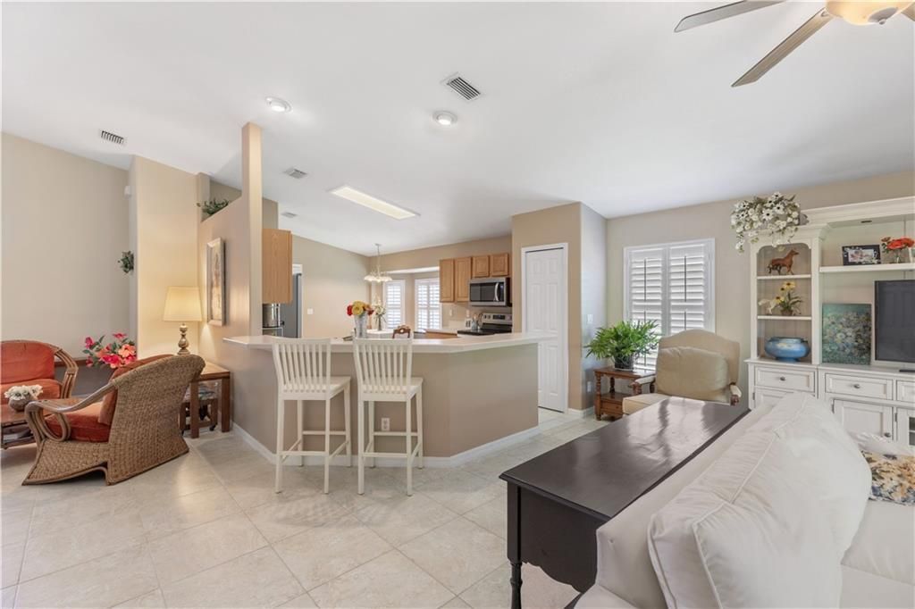 For Sale: $477,700 (3 beds, 2 baths, 1801 Square Feet)