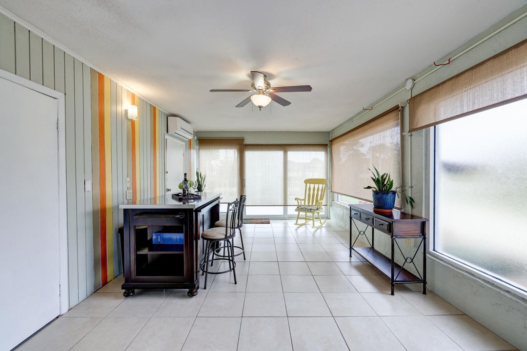 Active With Contract: $2,750 (2 beds, 3 baths, 1426 Square Feet)