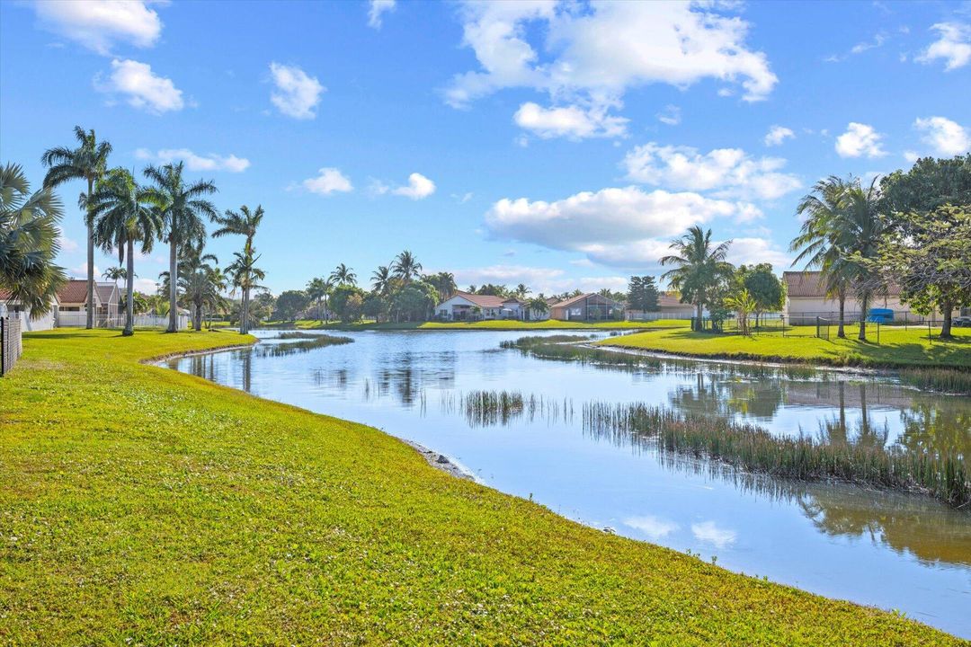 Active With Contract: $7,000 (3 beds, 2 baths, 1921 Square Feet)