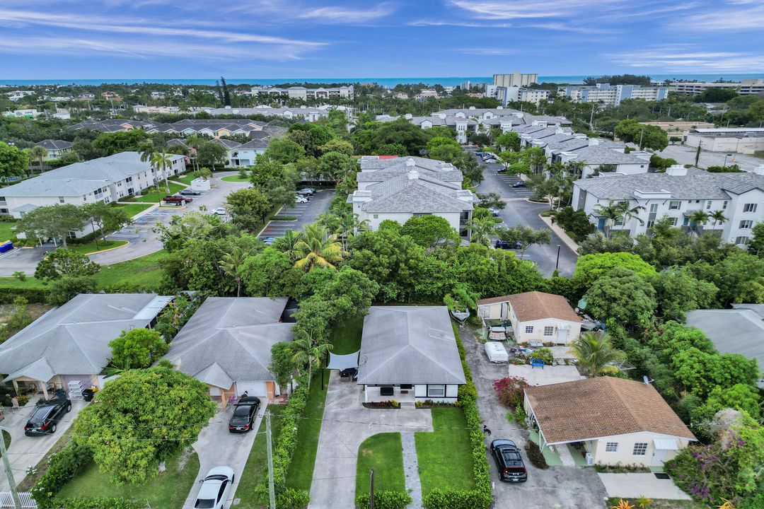 For Sale: $495,000 (3 beds, 2 baths, 1175 Square Feet)