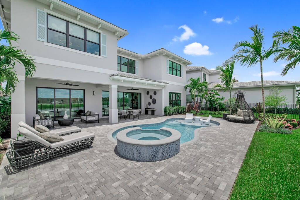 For Sale: $1,984,900 (5 beds, 5 baths, 5260 Square Feet)