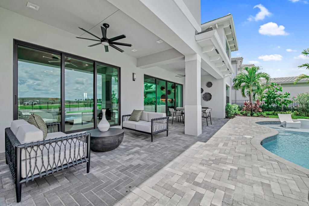 For Sale: $1,984,900 (5 beds, 5 baths, 5260 Square Feet)