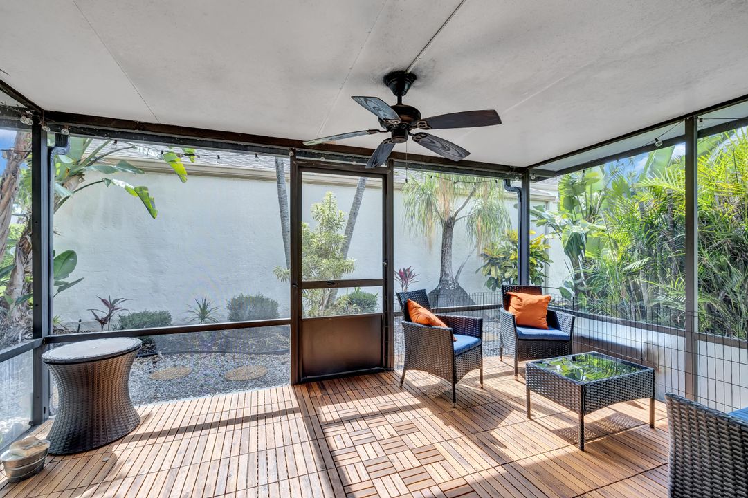 For Sale: $425,000 (2 beds, 2 baths, 1466 Square Feet)