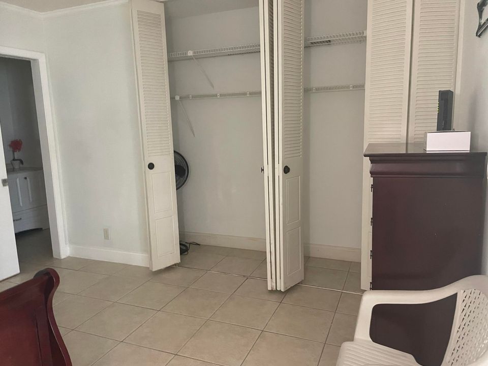 En Venta: $234,998 (2 camas, 2 baños, 999 Pies cuadrados)