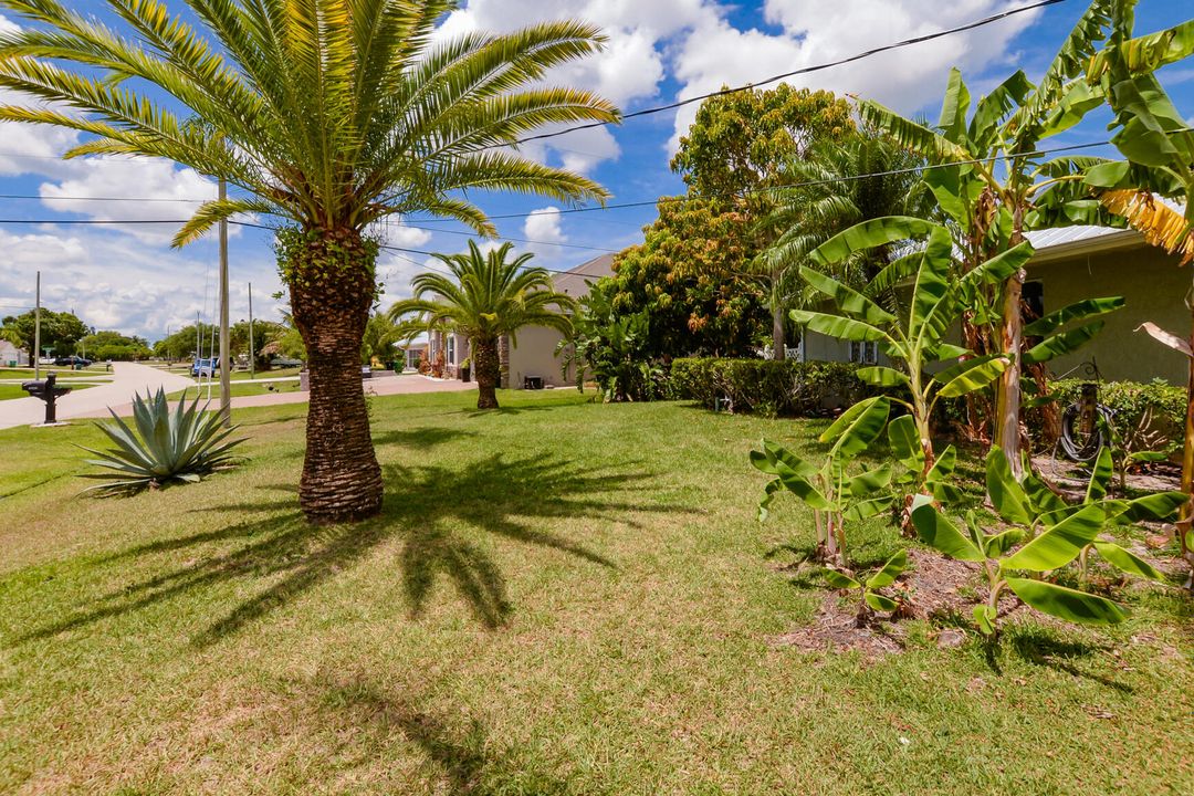 For Sale: $499,000 (3 beds, 2 baths, 2106 Square Feet)