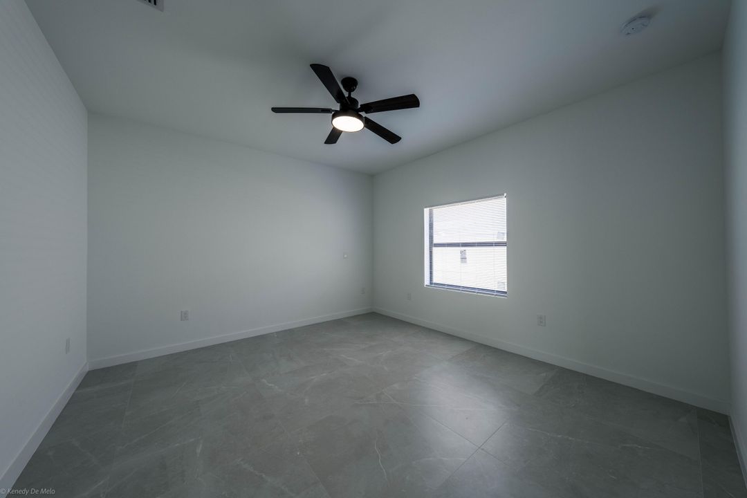 Active With Contract: $3,000 (3 beds, 2 baths, 1600 Square Feet)