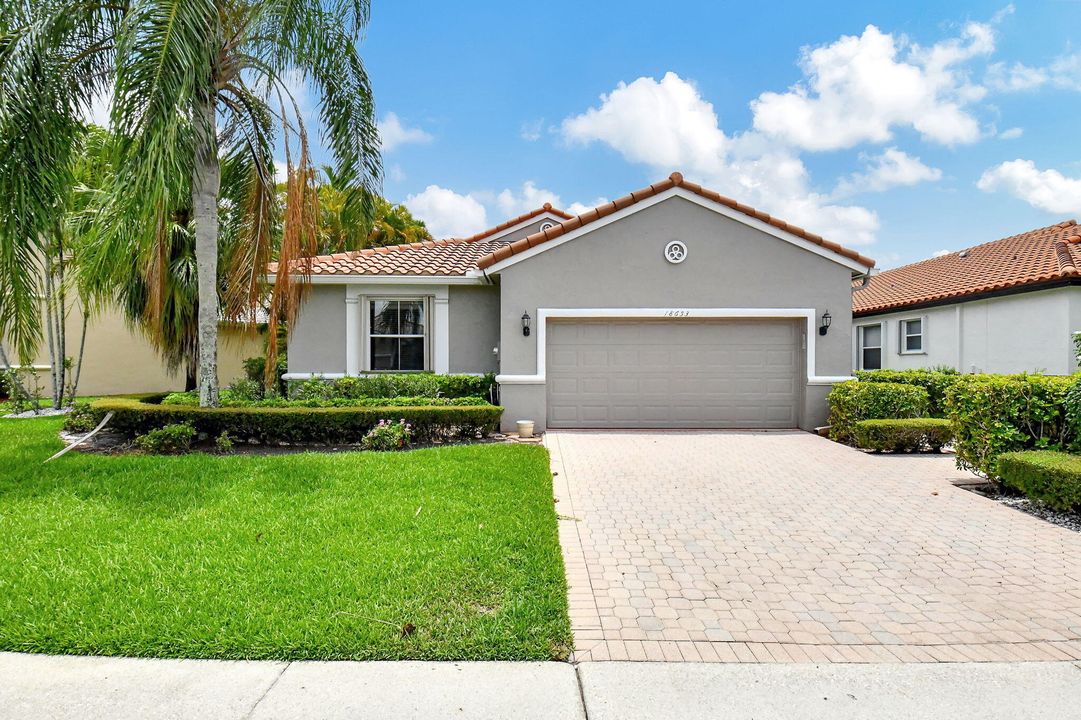 For Sale: $764,900 (4 beds, 2 baths, 2510 Square Feet)