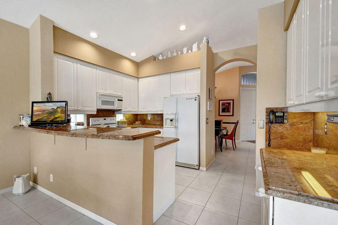 For Sale: $764,900 (4 beds, 2 baths, 2510 Square Feet)