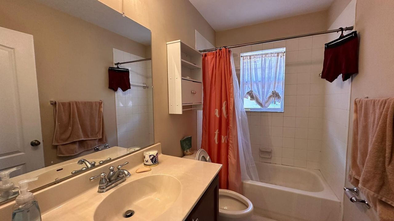 В аренду: $2,900 (3 спален, 2 ванн, 1748 Квадратных фут)