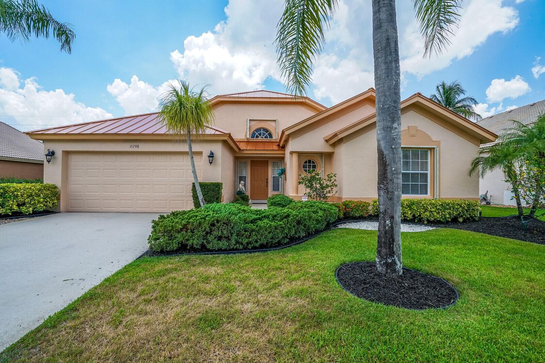 For Sale: $650,000 (3 beds, 2 baths, 1970 Square Feet)