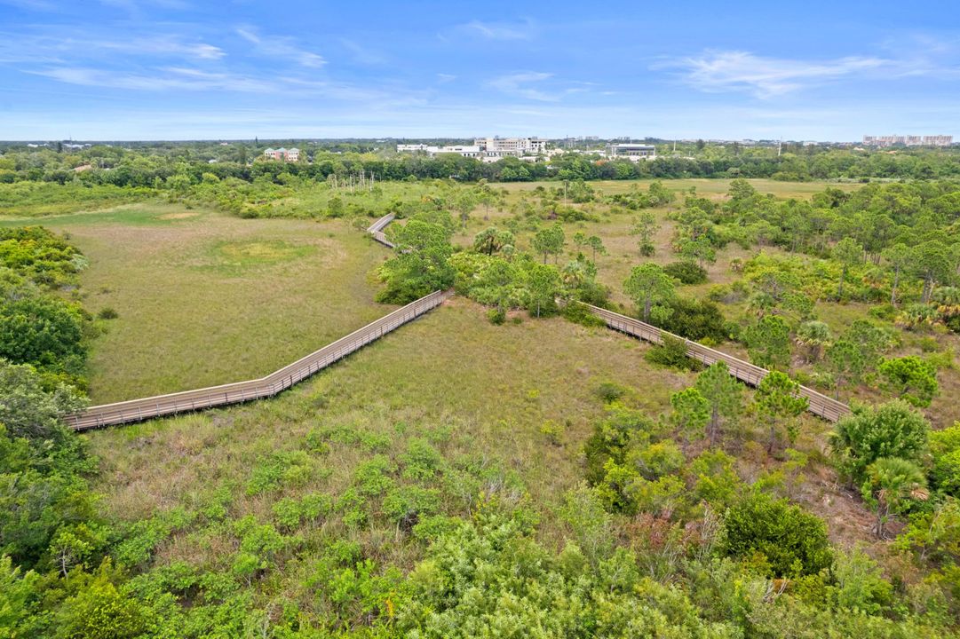 For Sale: $495,000 (2 beds, 2 baths, 1597 Square Feet)