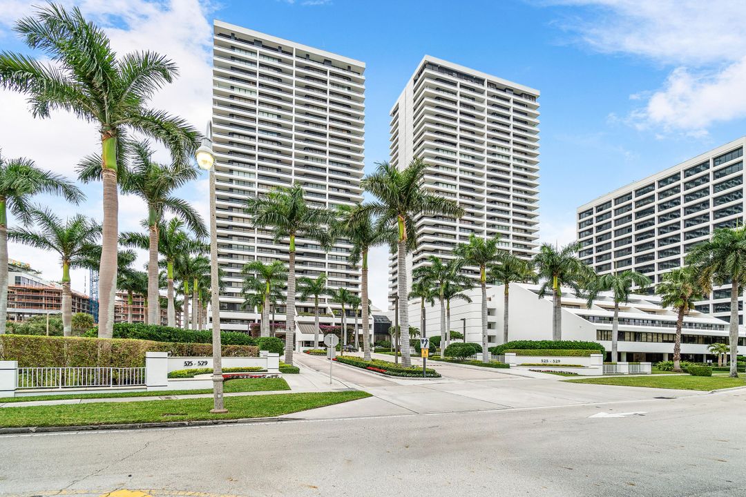 For Sale: $2,690,000 (3 beds, 2 baths, 2091 Square Feet)