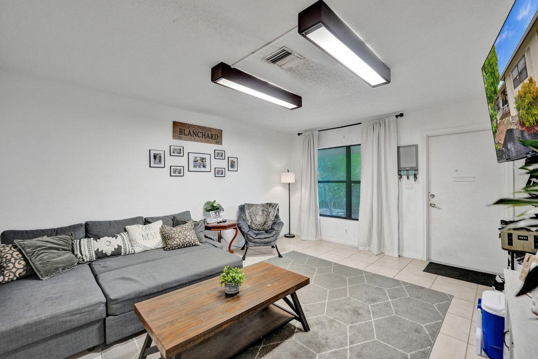 Active With Contract: $800,000 (0 beds, 0 baths, 2437 Square Feet)