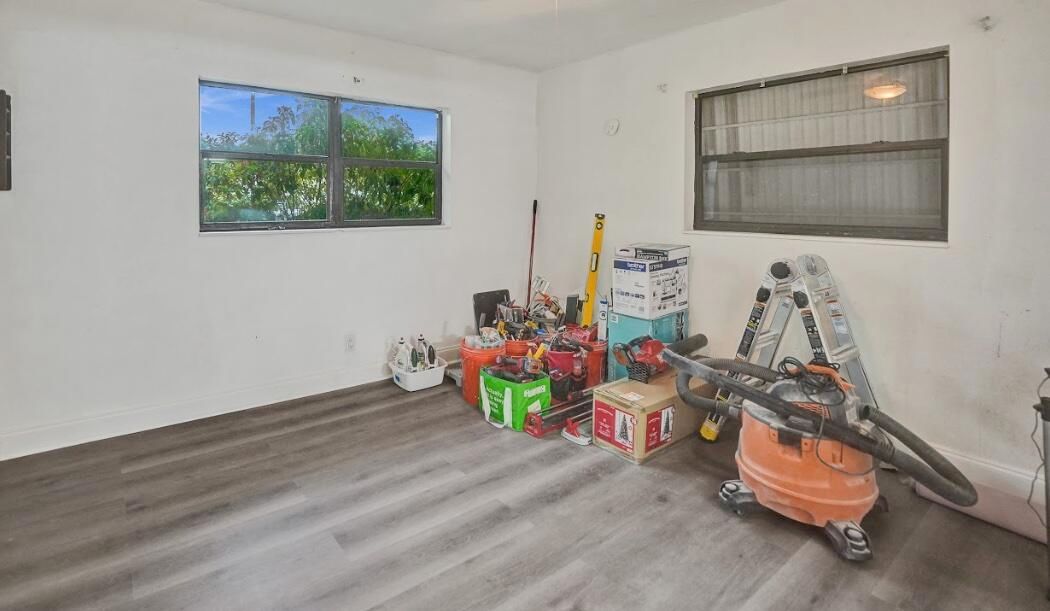 Active With Contract: $800,000 (0 beds, 0 baths, 2437 Square Feet)