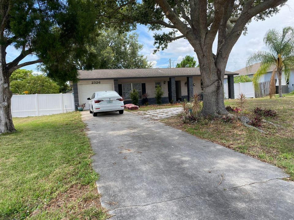 For Sale: $355,900 (3 beds, 2 baths, 1446 Square Feet)