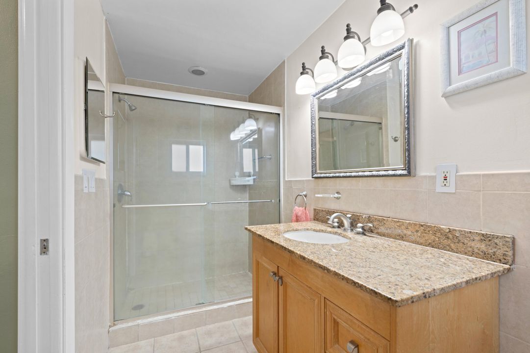 For Sale: $790,000 (4 beds, 2 baths, 1796 Square Feet)