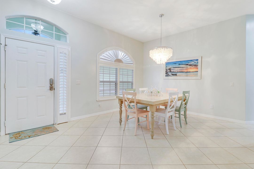 For Sale: $499,000 (4 beds, 3 baths, 2087 Square Feet)