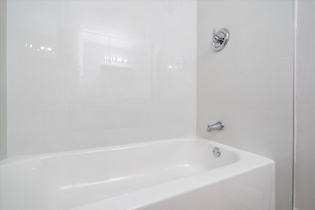 For Sale: $380,000 (3 beds, 2 baths, 1351 Square Feet)
