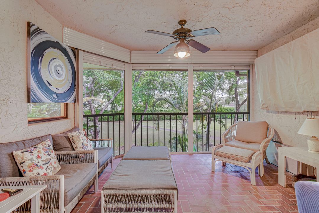 For Sale: $385,000 (2 beds, 2 baths, 1554 Square Feet)