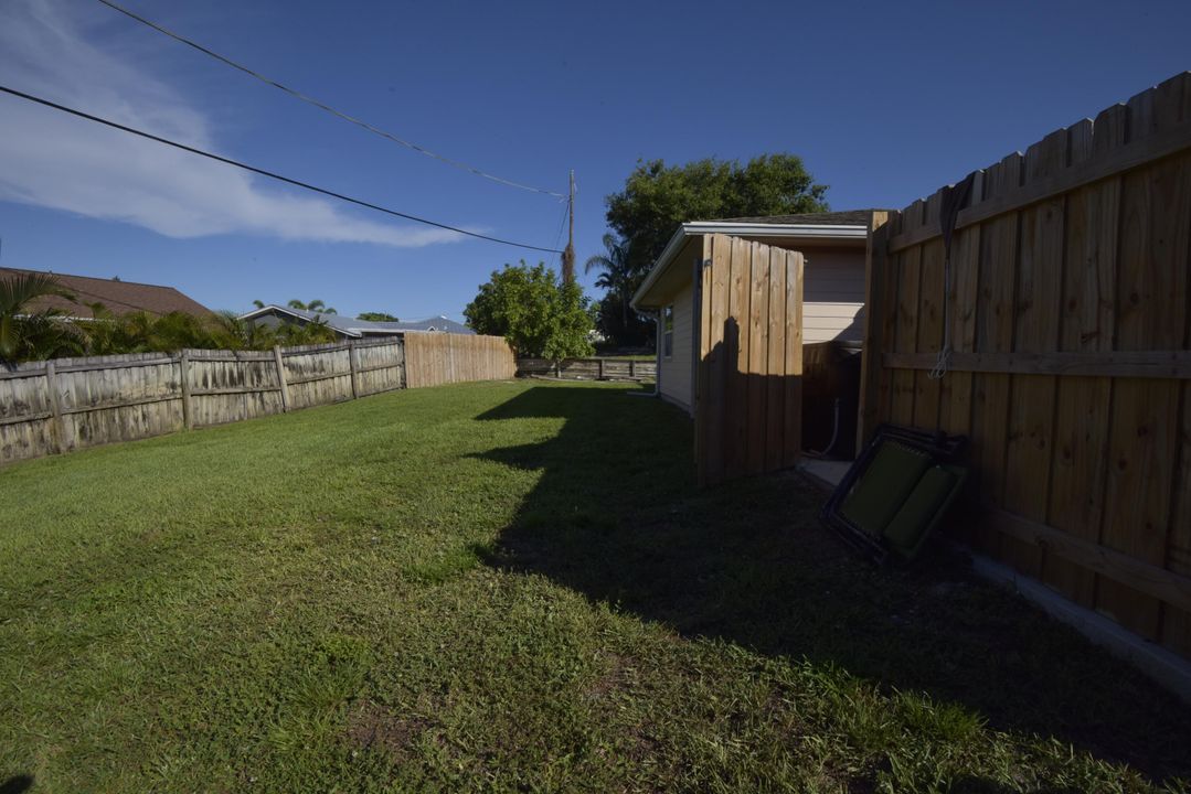 For Sale: $469,000 (3 beds, 2 baths, 1616 Square Feet)