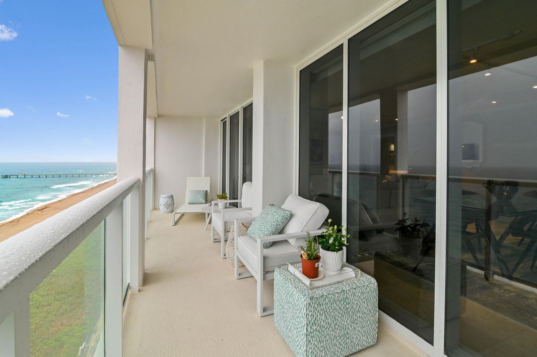 For Sale: $1,495,000 (2 beds, 2 baths, 1423 Square Feet)