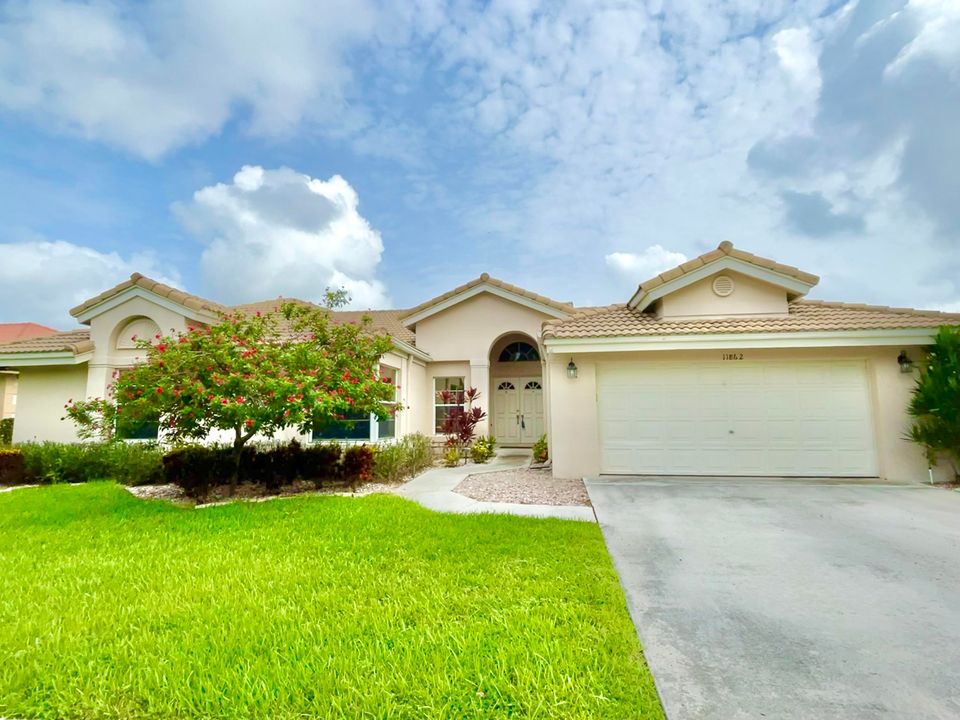 Active With Contract: $5,400 (4 beds, 3 baths, 2235 Square Feet)