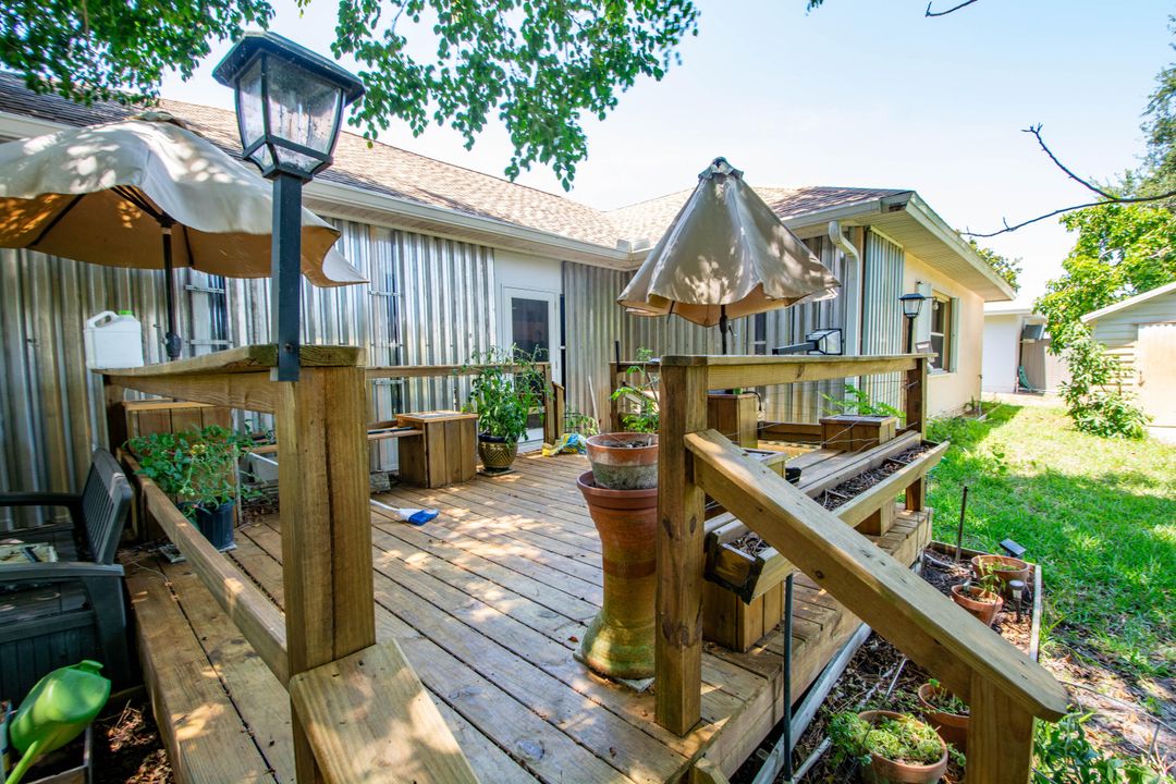 For Sale: $425,000 (3 beds, 2 baths, 2153 Square Feet)