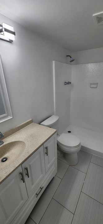 For Sale: $324,500 (2 beds, 2 baths, 1014 Square Feet)