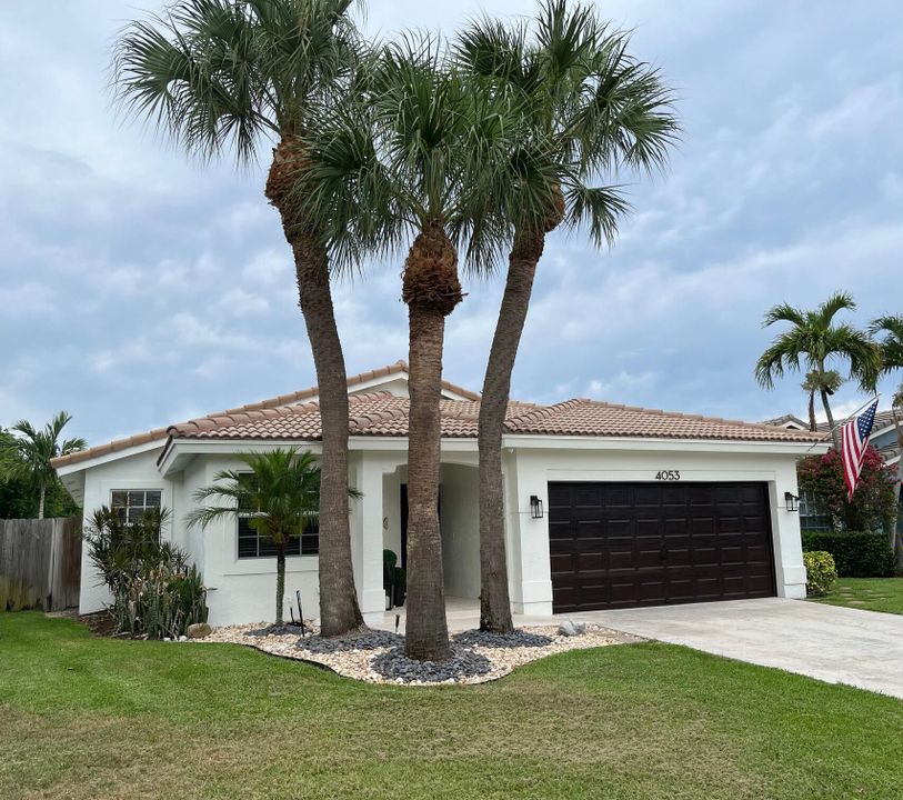 For Sale: $769,000 (3 beds, 2 baths, 1656 Square Feet)