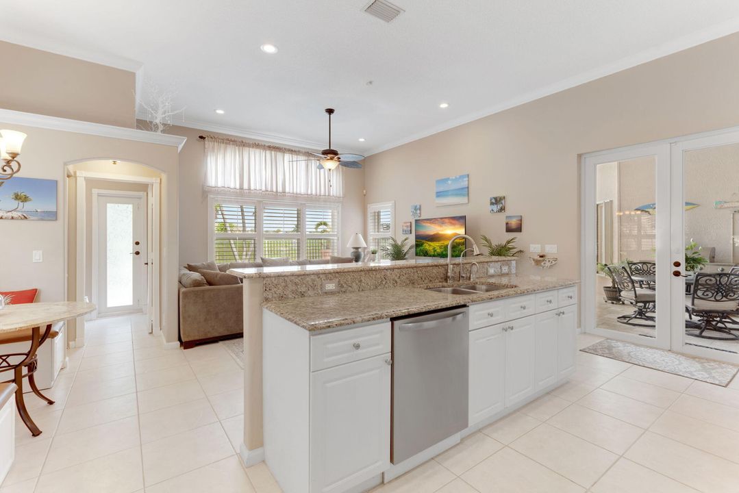 For Sale: $825,000 (4 beds, 2 baths, 2382 Square Feet)